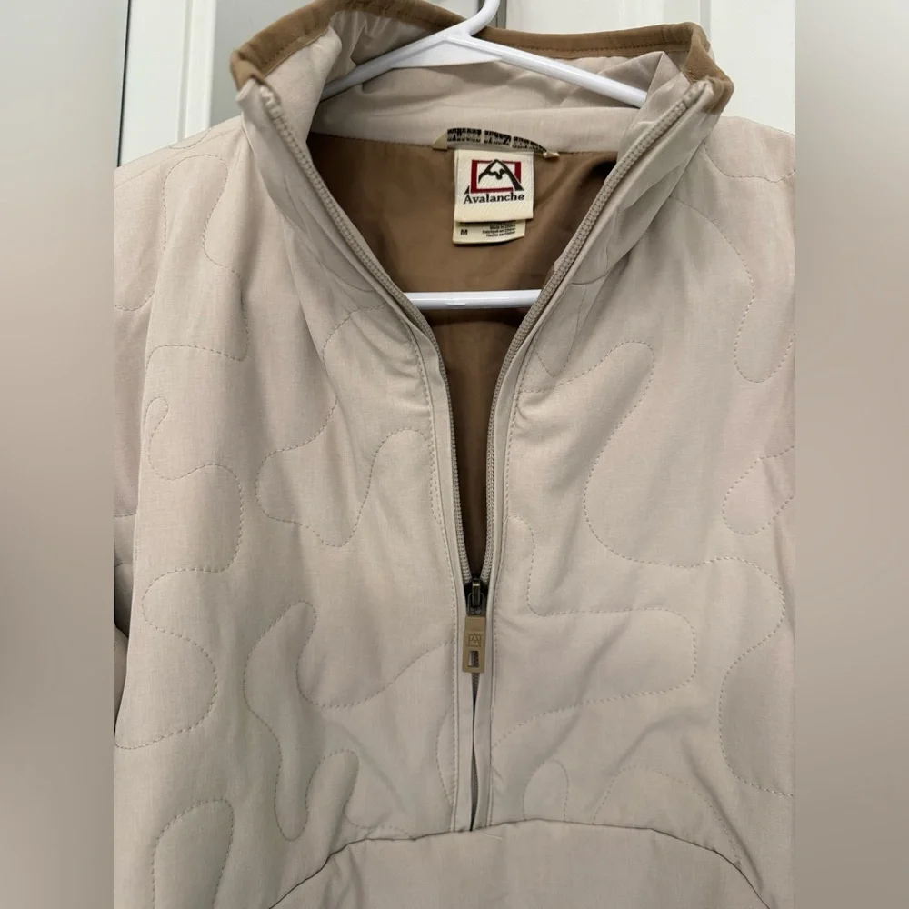 Avalanche Quilted Halfzip Jacket - Picture 3 of 5